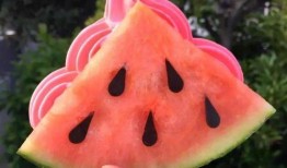 看我头像吃瓜网红图片,揭秘网红头像背后的吃瓜故事